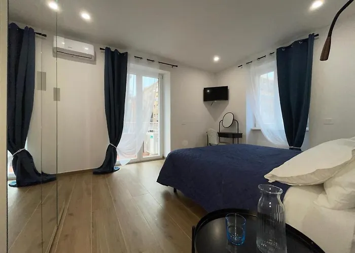 Saint Peter And Apartament